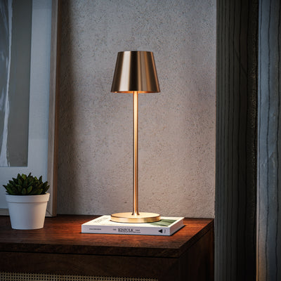 THE HELSINKI TABLE LAMP